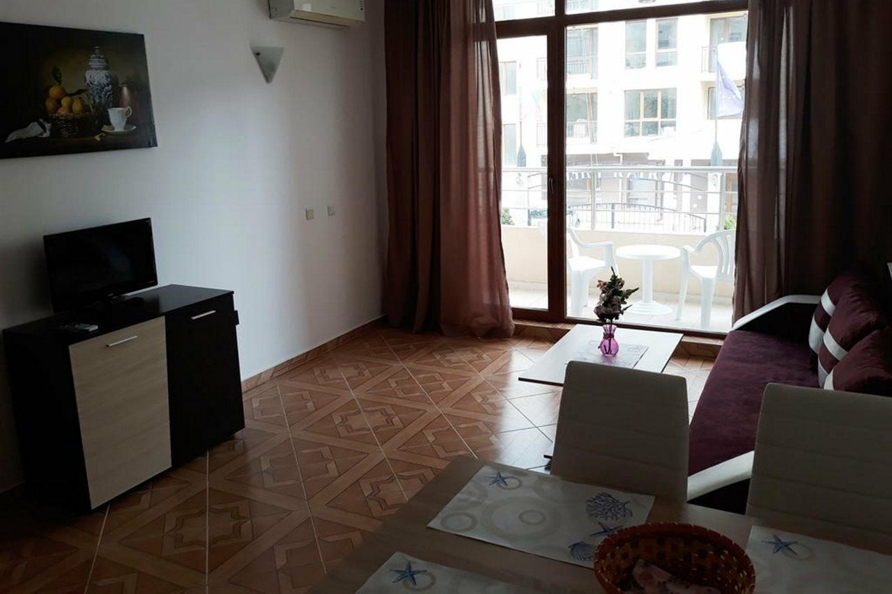 Saint Elena Apartcomplex Napospart Kültér fotó